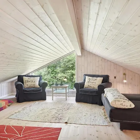 Tia - 1-4km From The Sea By Interhome *